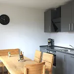 別荘 Familien-idyll Bibertalblick マッサーベルク